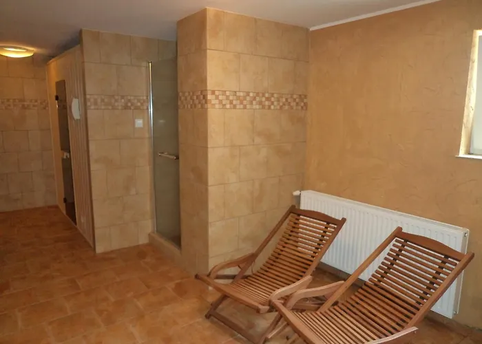 Siedem Swierkow فندق مبيت وإفطار 3*